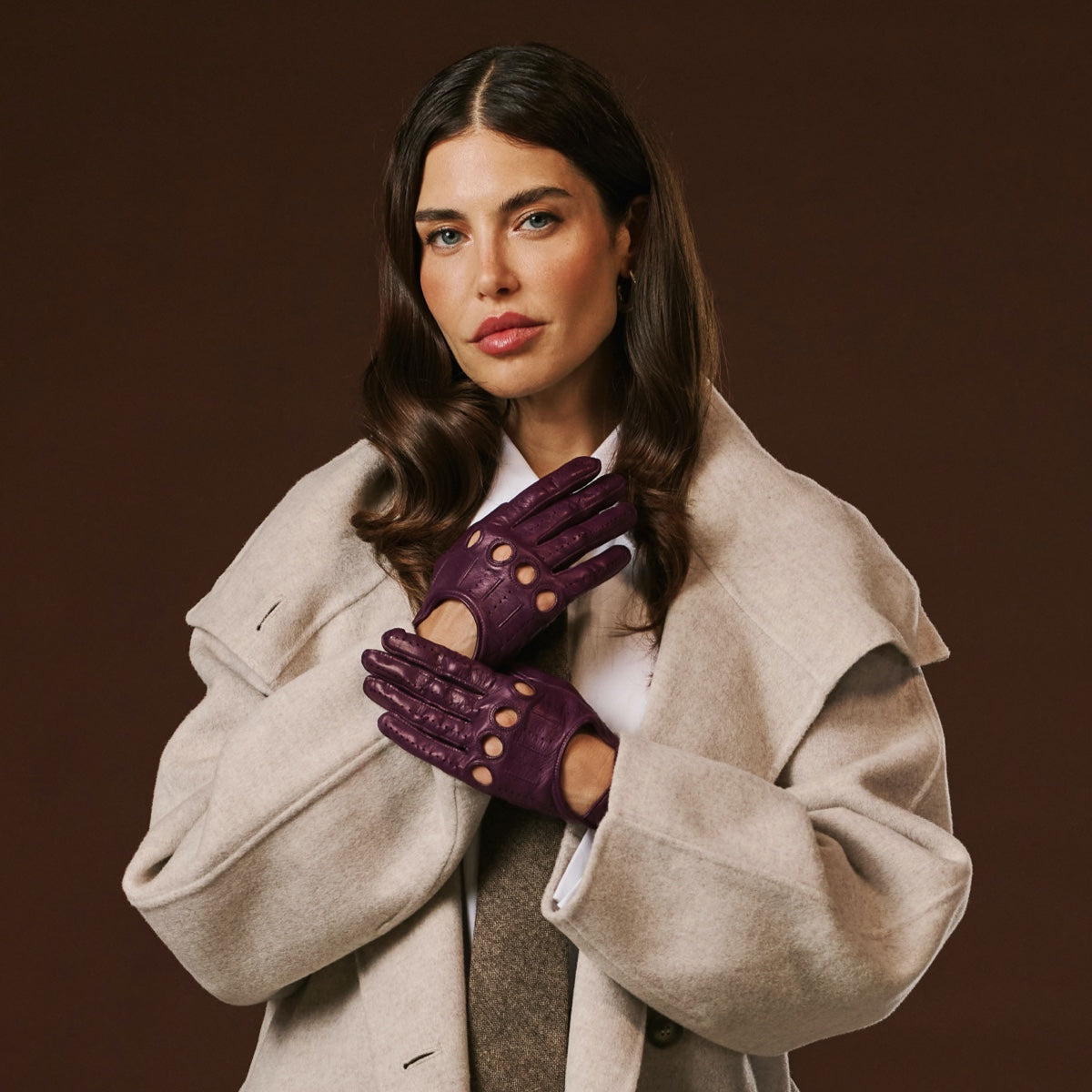 Alessa (berry) - Classic Italian lambskin leather driving gloves