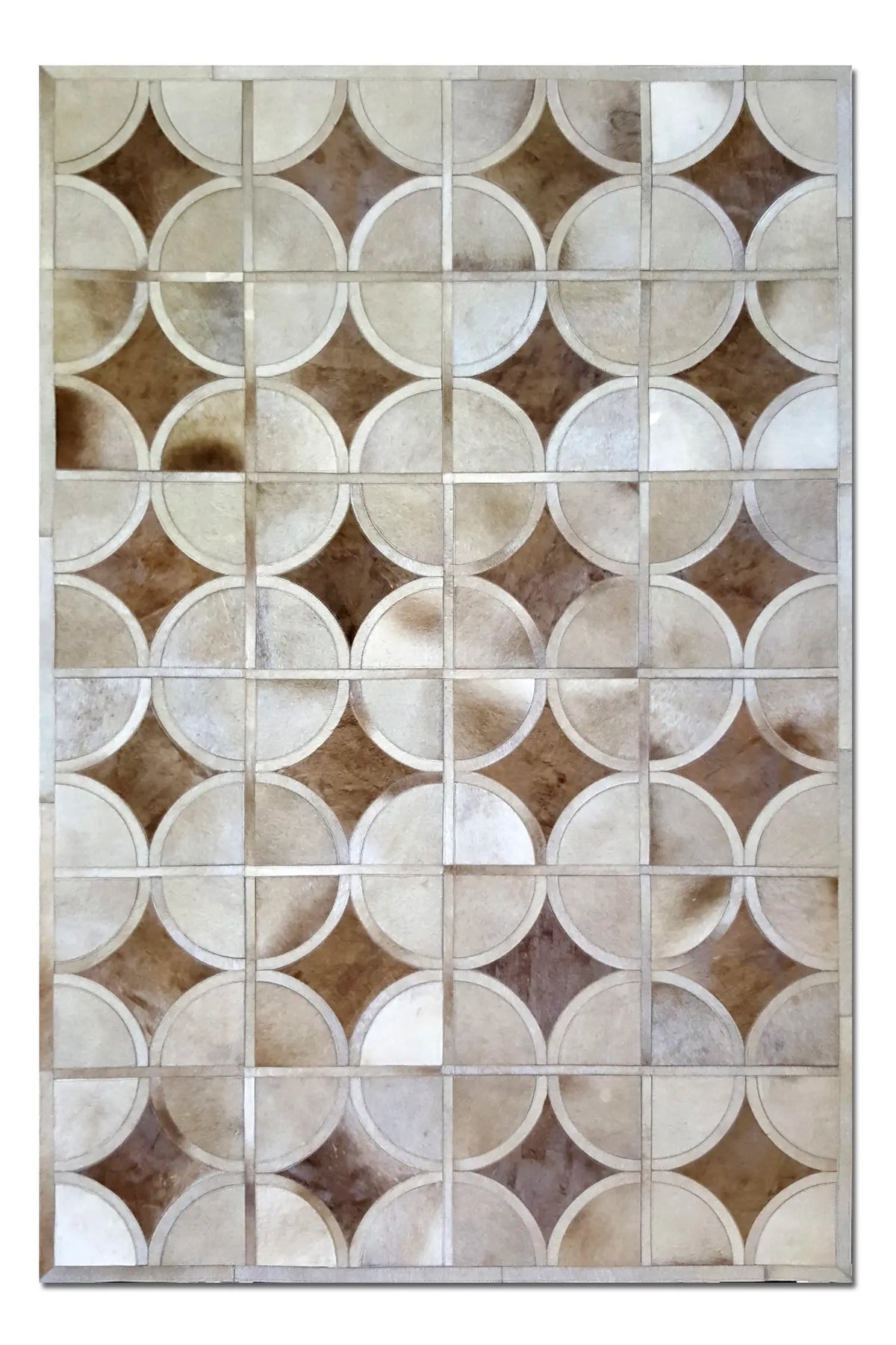 ALPHA – Custom Animal Hide Rug in Geometric Circle Pattern