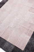 AMANDA BORDER – Sculpted Shearling Rug in Oversized Format 5