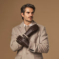 Benjamin (brown) – Thick goatskin leather gloves with warm lambswool lining & touchscreen feature 2