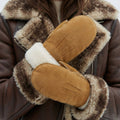Brooke (camel) – Suede mittens with luxurious sheep fur lining 3