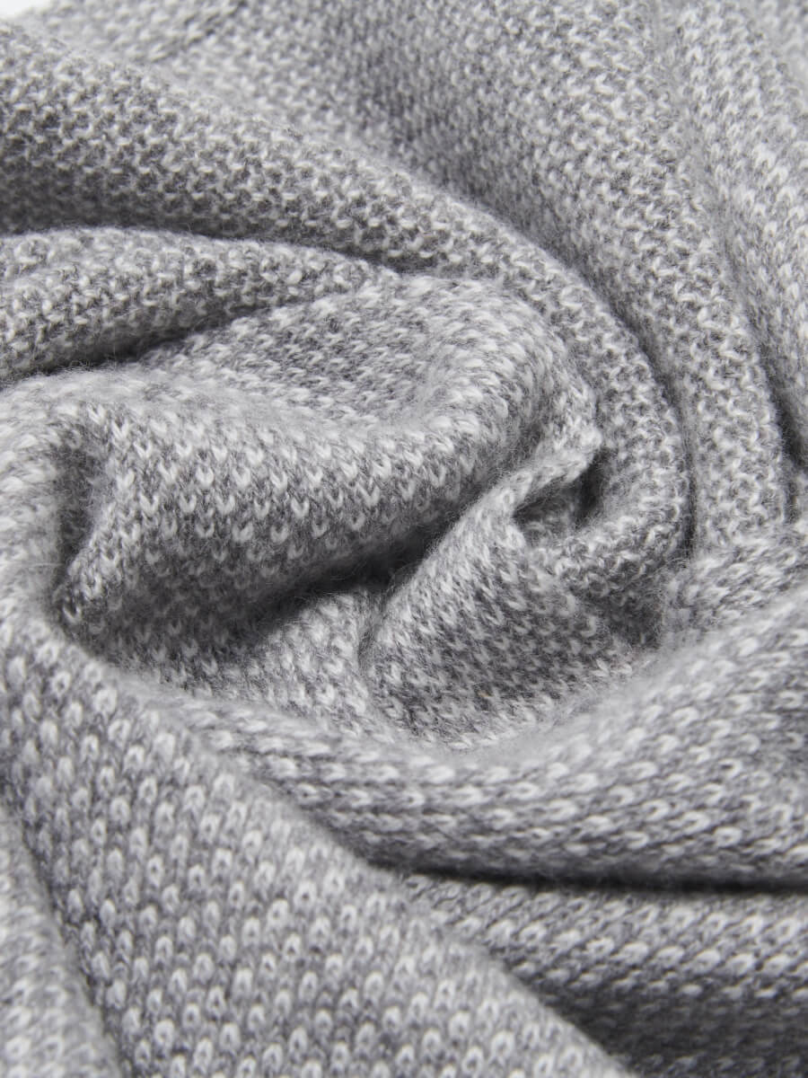 Riccardo (grey & white) - Italian 100% cashmere scarf with pattern