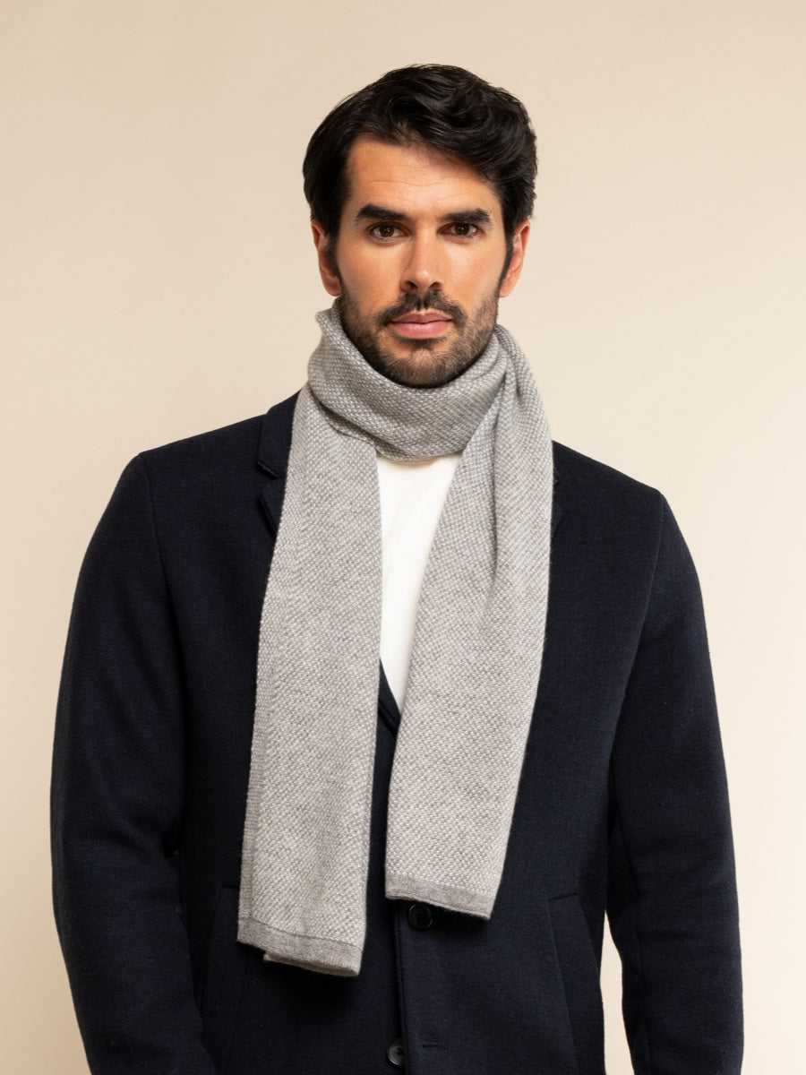 Riccardo (grey & white) - Italian 100% cashmere scarf with pattern