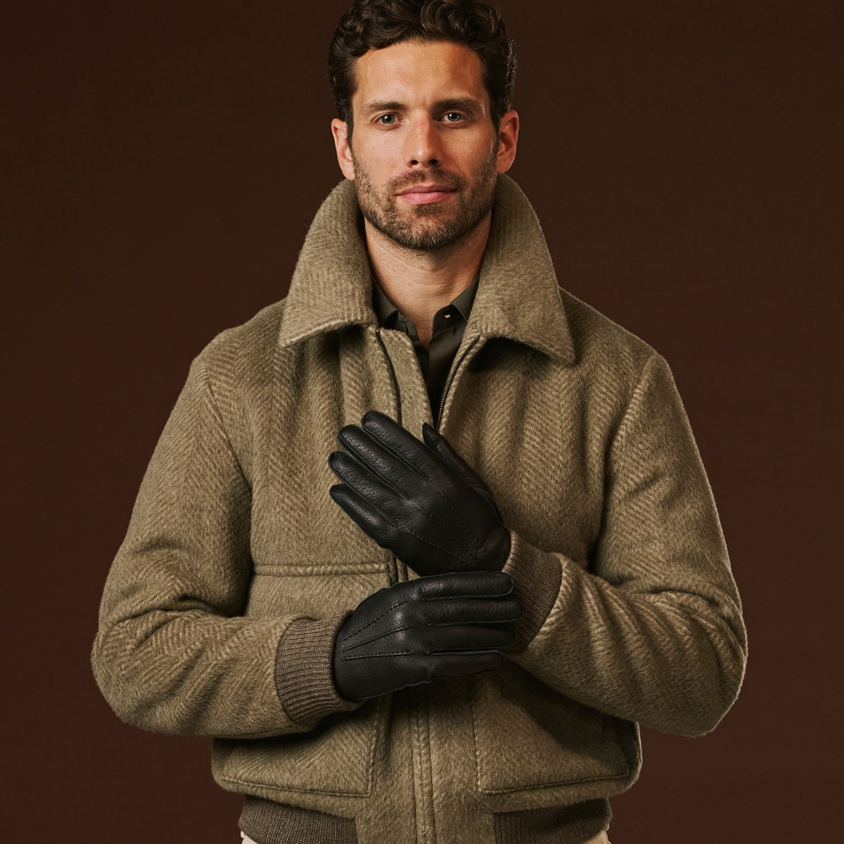 Diego (black) - Italian gloves made of American deerskin leather with rabbit fur lining
