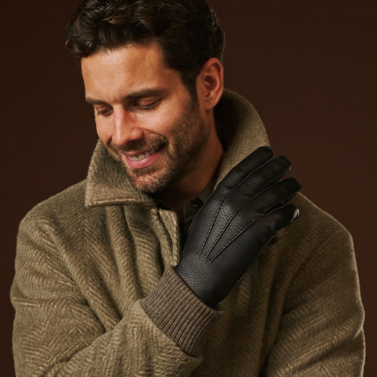 Diego (black) - Italian gloves made of American deerskin leather with rabbit fur lining