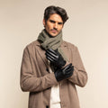 Elijah (black) – Timeless sheepskin leather gloves with luxurious cashmere lining & touchscreen capability 5