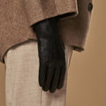 Evelyn (black) - Goatskin leather gloves with soft lambswool lining and touchscreen feature 10