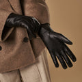 Evelyn (black) - Goatskin leather gloves with soft lambswool lining and touchscreen feature 8