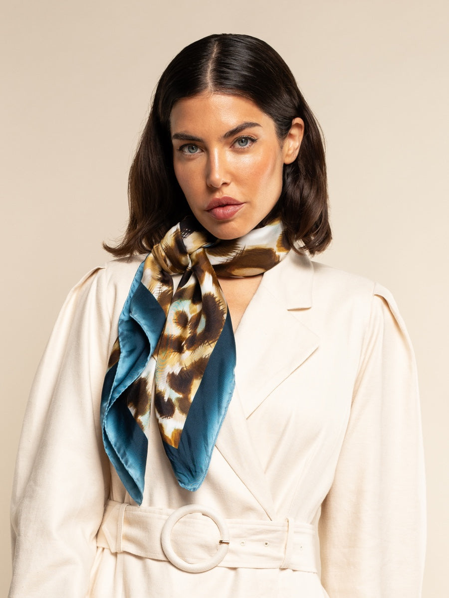 Bruna (blue)- Soft and lightweight Italian foulard from pure silk