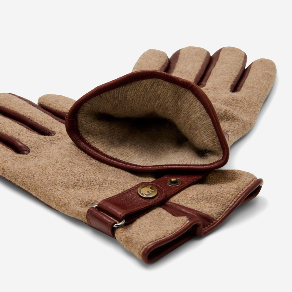 Fabrizio (brown) - Italian tweed men’s gloves with touchscreen capability and adjustable snap button