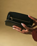 Giada (black) - Italian women's crossbody phone wallet with shoulder strap 5