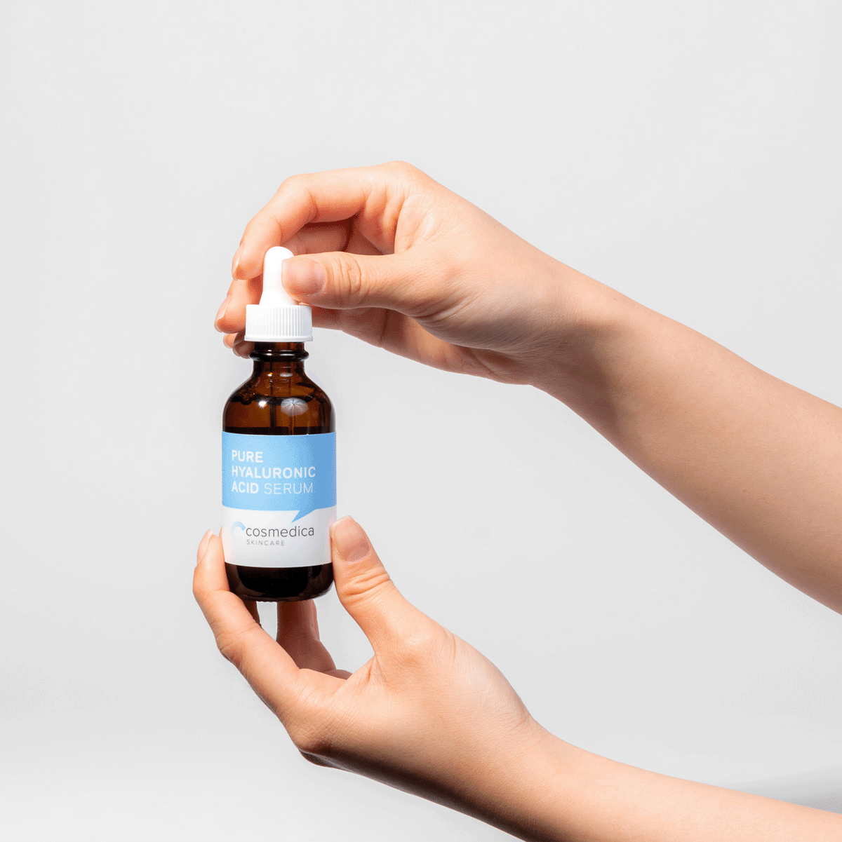 Hyaluronic + Vitamin C Microneedling Treatment Set