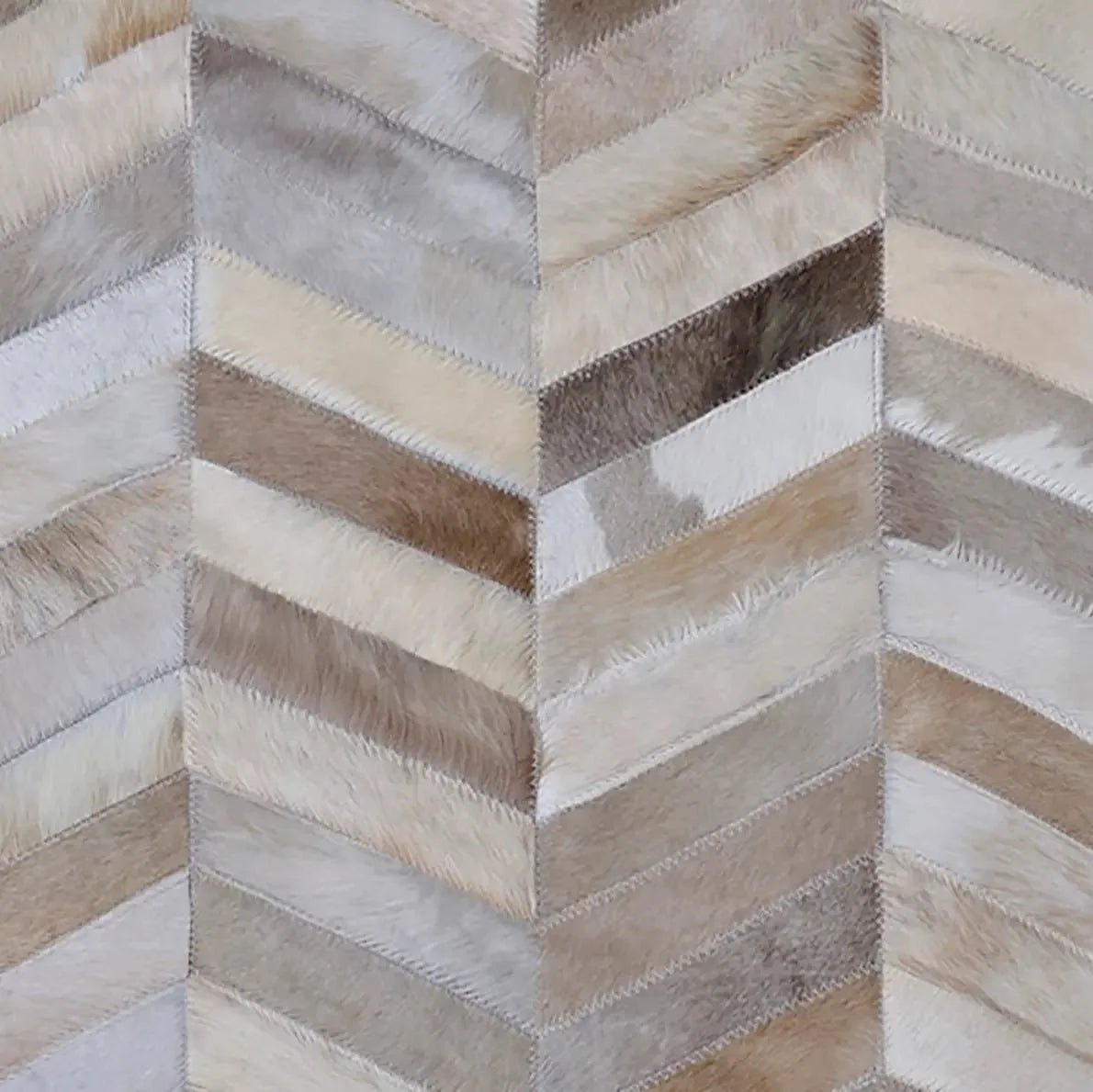 HERRINGBONE WIDE – Custom Patchwork Cowhide Rug for Interior Designers