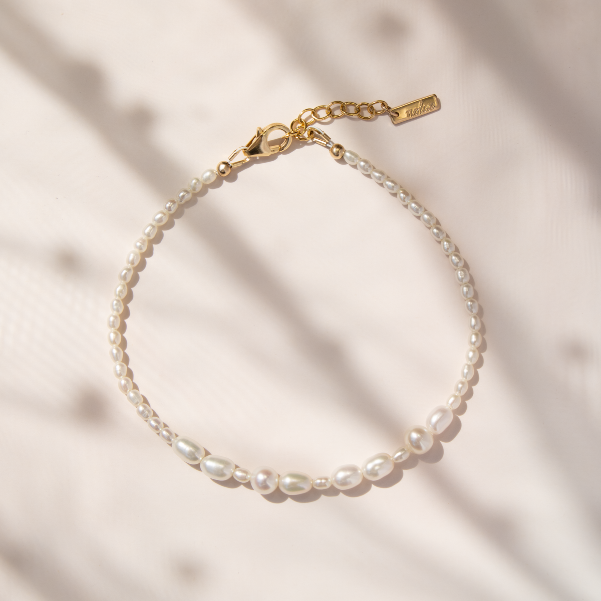 MAMA Morse Code Pearl Bracelet