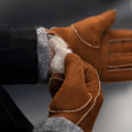 Jack (camel) – Suede leather gloves with luxurious sheep fur lining 4