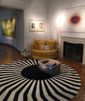JAPAN SUN – Round Cowhide Rug in Black and White for Trade Professionals 1