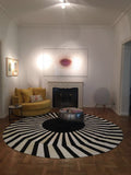 JAPAN SUN – Round Cowhide Rug in Black and White for Trade Professionals 4