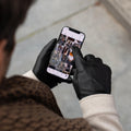 Julian (black) - Classic sheepskin leather gloves with warm fleece lining and touchscreen feature 3