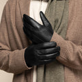 Julian (black) - Classic sheepskin leather gloves with warm fleece lining and touchscreen feature 4