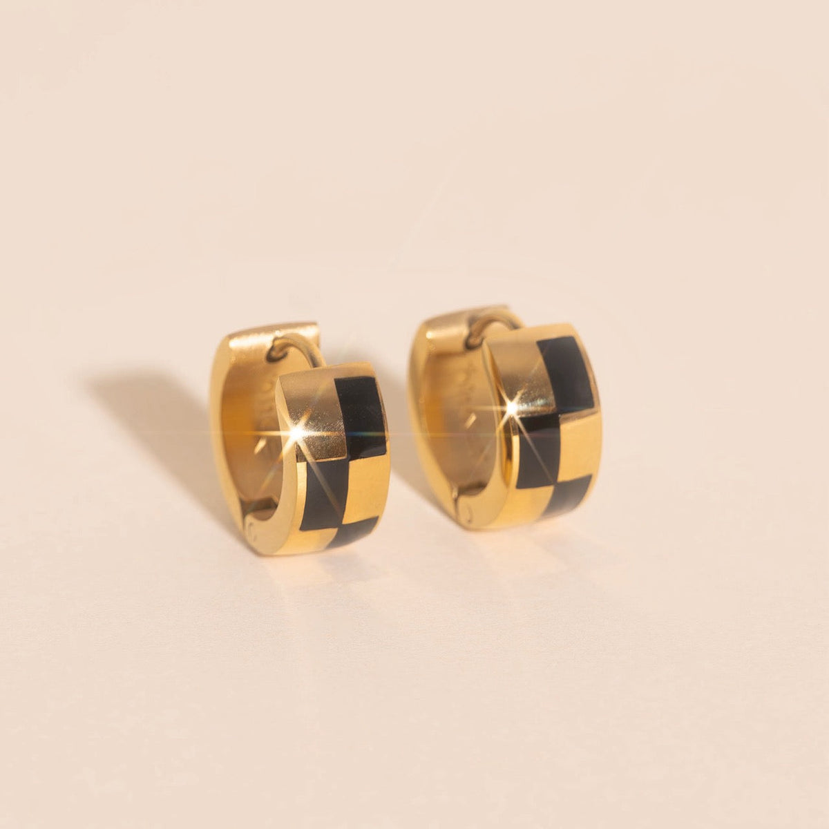 9mm Block Checkered Super Chunky Huggie Hoop Earrings