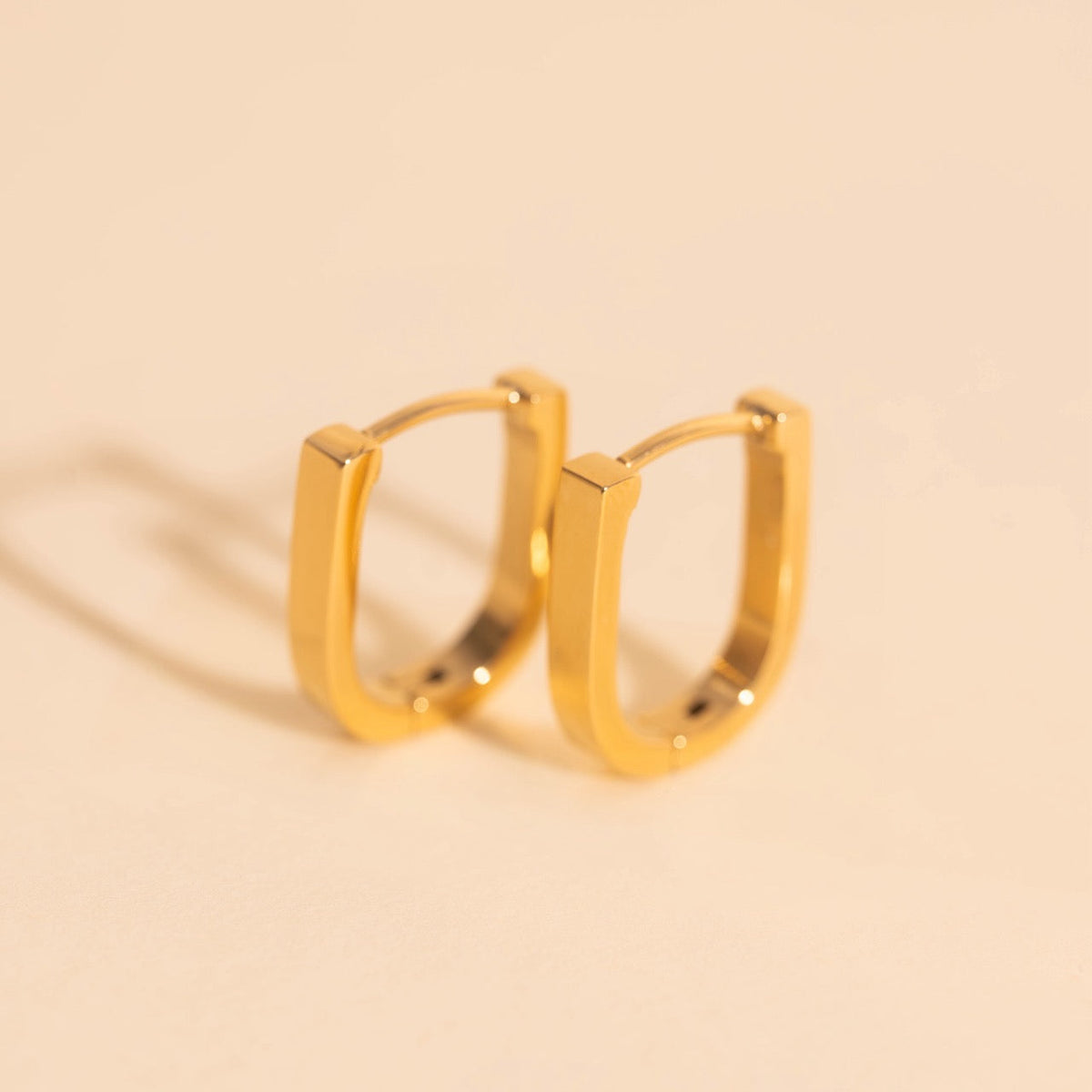 Titanium Smooth Stirrup Huggie Hoop Earrings - FeatherTUFF™