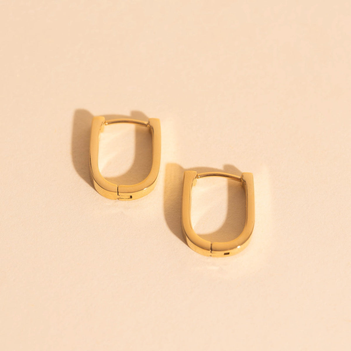 Titanium Smooth Stirrup Huggie Hoop Earrings - FeatherTUFF™