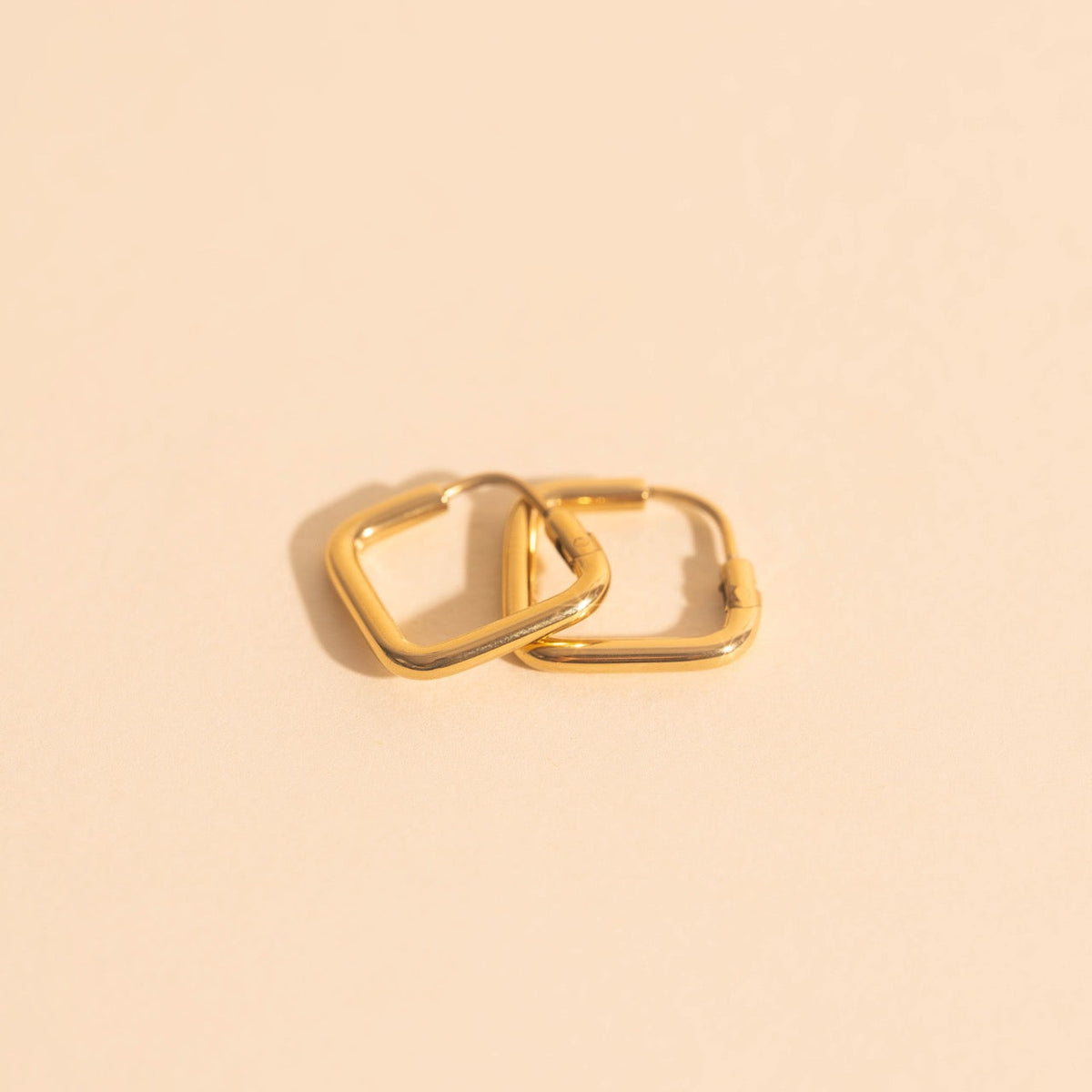 Diamond Rounded Huggie Hoop Earrings