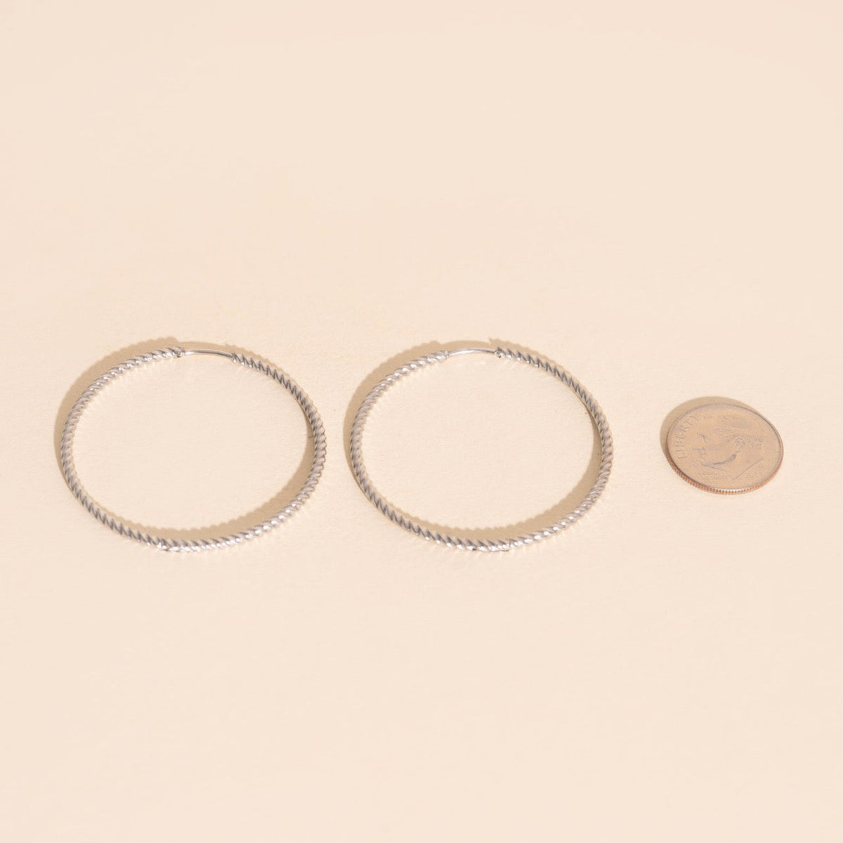 Lasso Rope Rounded Huggie Hoop Earrings
