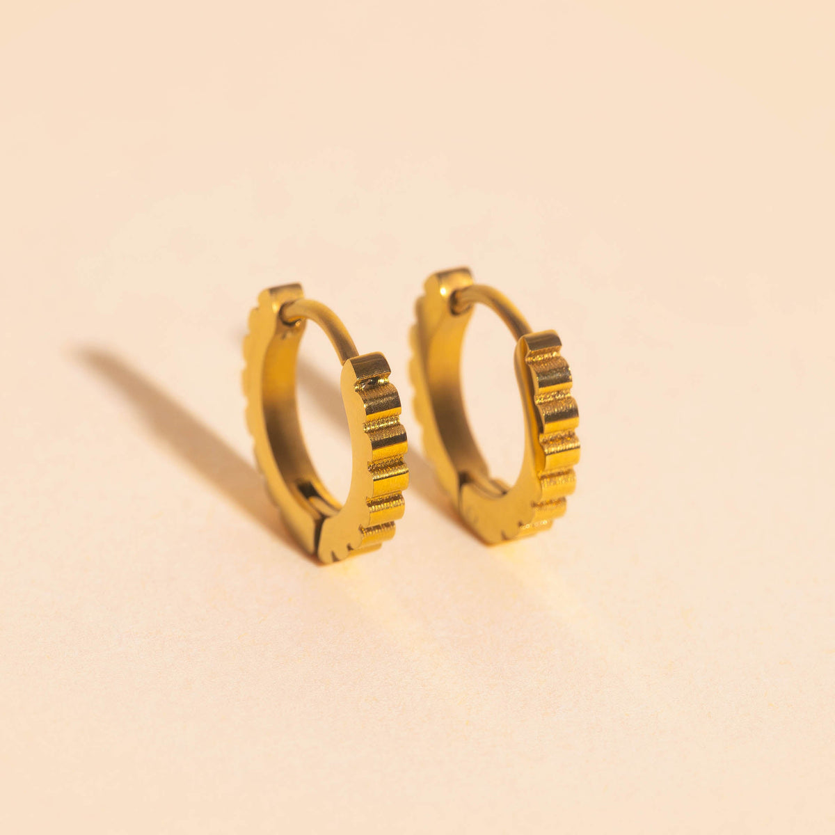 Scalloped Huggie Hoop Earrings