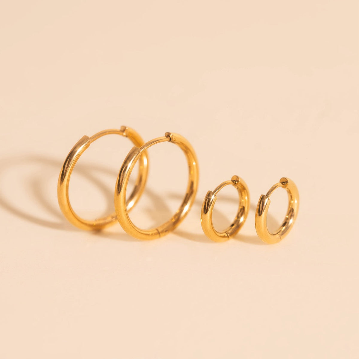 Titanium Circle Rounded Huggie Hoop Earrings - FeatherTUFF™