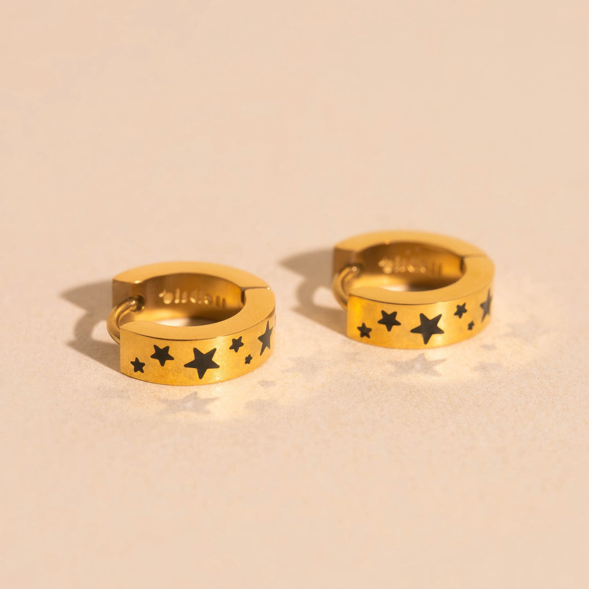 Star Chunky Huggie Hoop Earrings