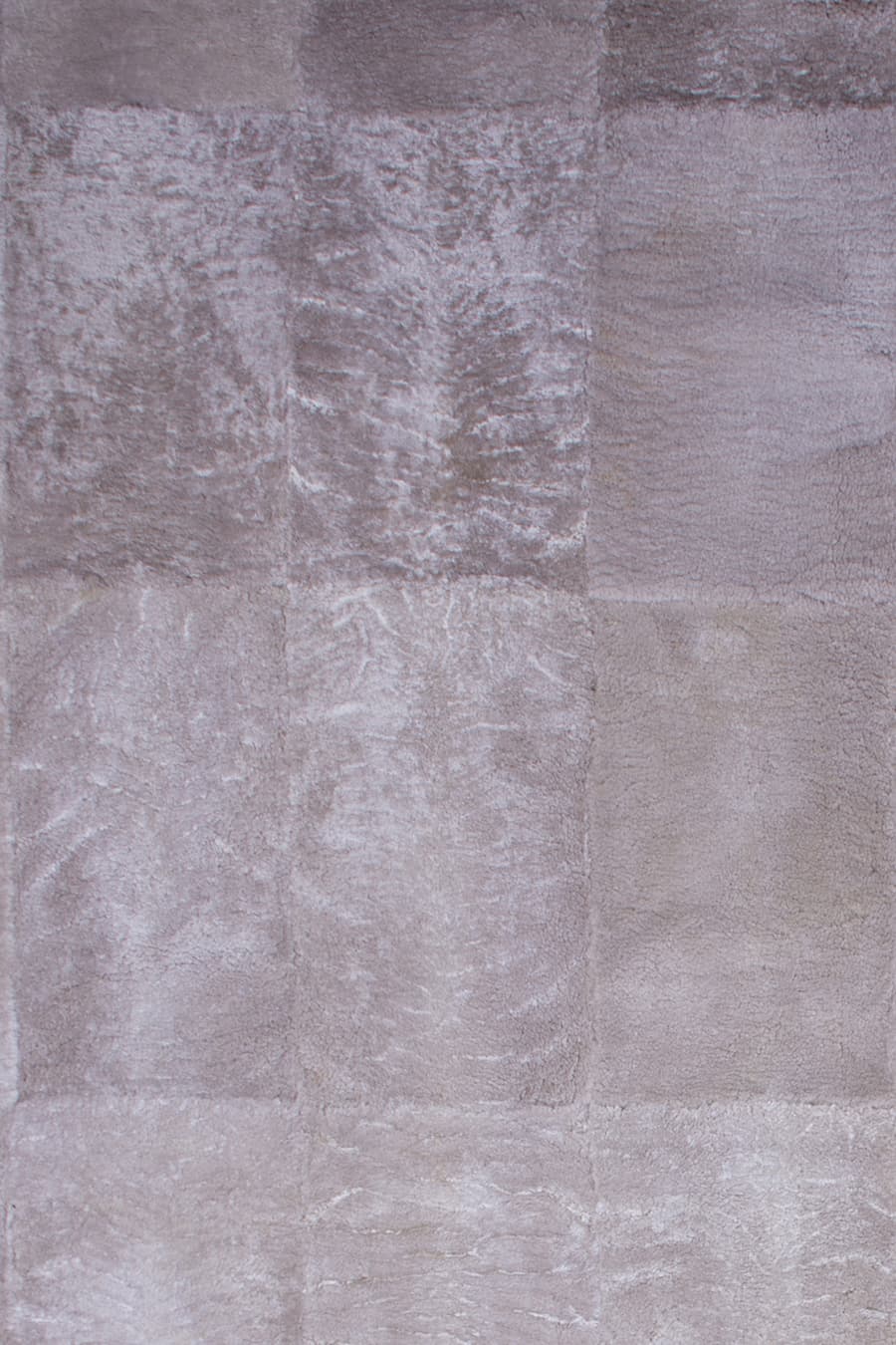Frame – Tonal Shearling Rug – view 4