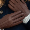 Raya (brown) – Deerskin leather gloves with warm wool lining 5