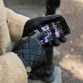 Sebastian (black) – Sheepskin leather gloves with snap closure & touchscreen feature 3