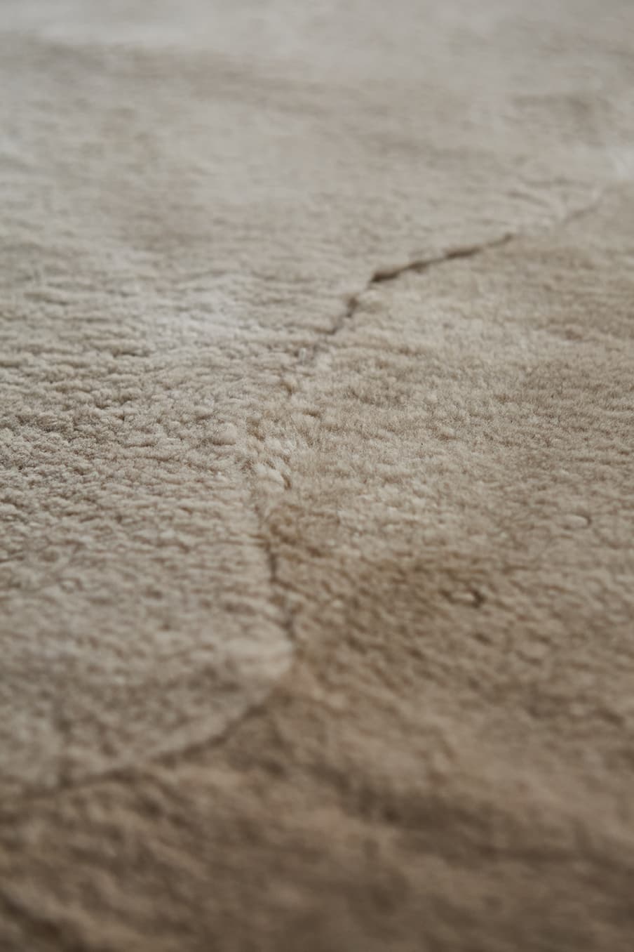 Standy – Organic Sheepskin Rug – view 10