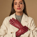 Stella (red) – Sheepskin leather gloves with ultra-warm fleece lining & touchscreen functionality 2