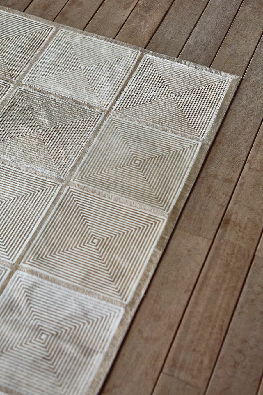 Theo Lasered - Natural Cowhide Rug