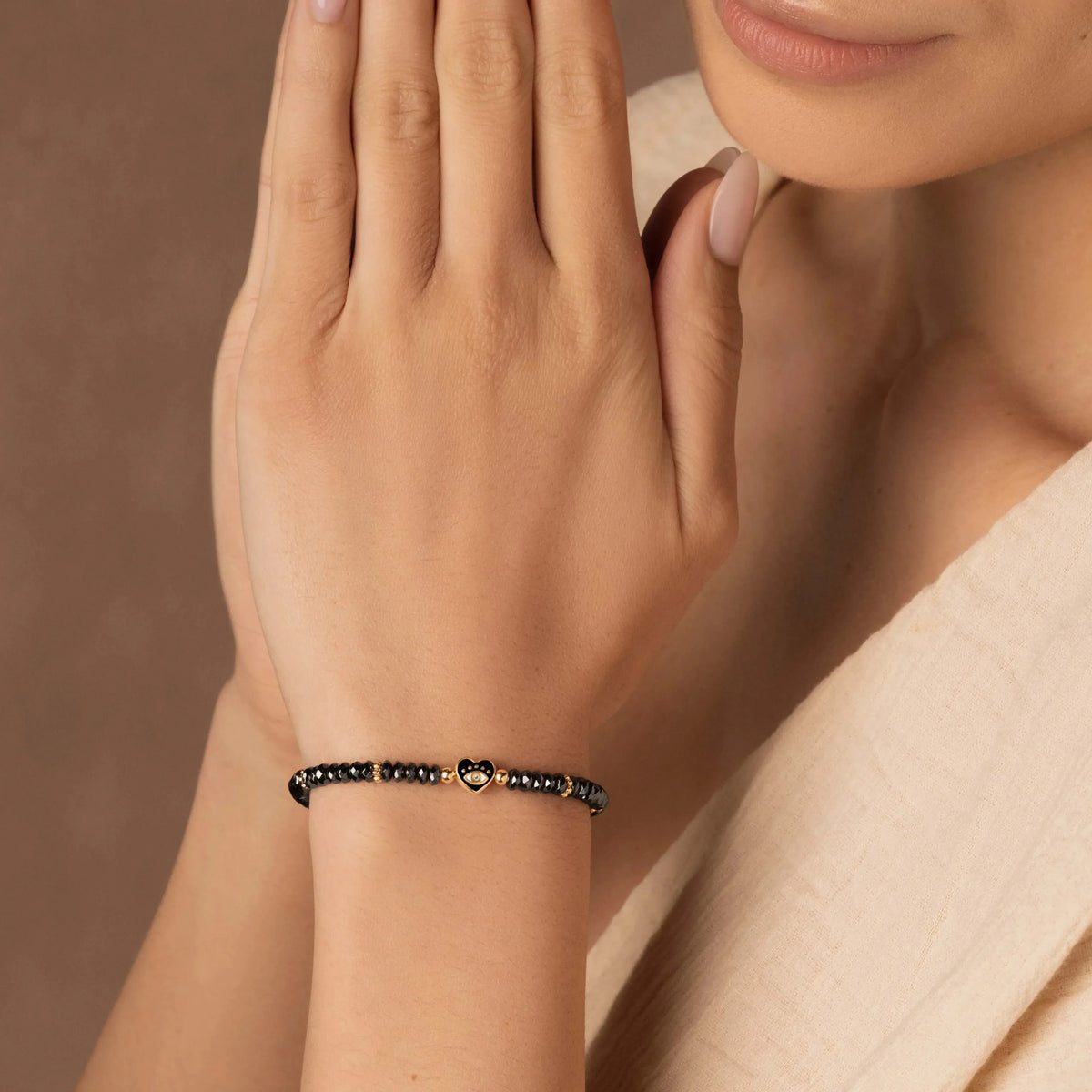 Heartfelt Gaze Evil Eye Heart Hematite Bracelet
