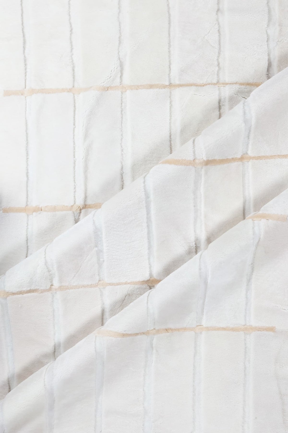 WHISPER - Mercerized Shearling Rug