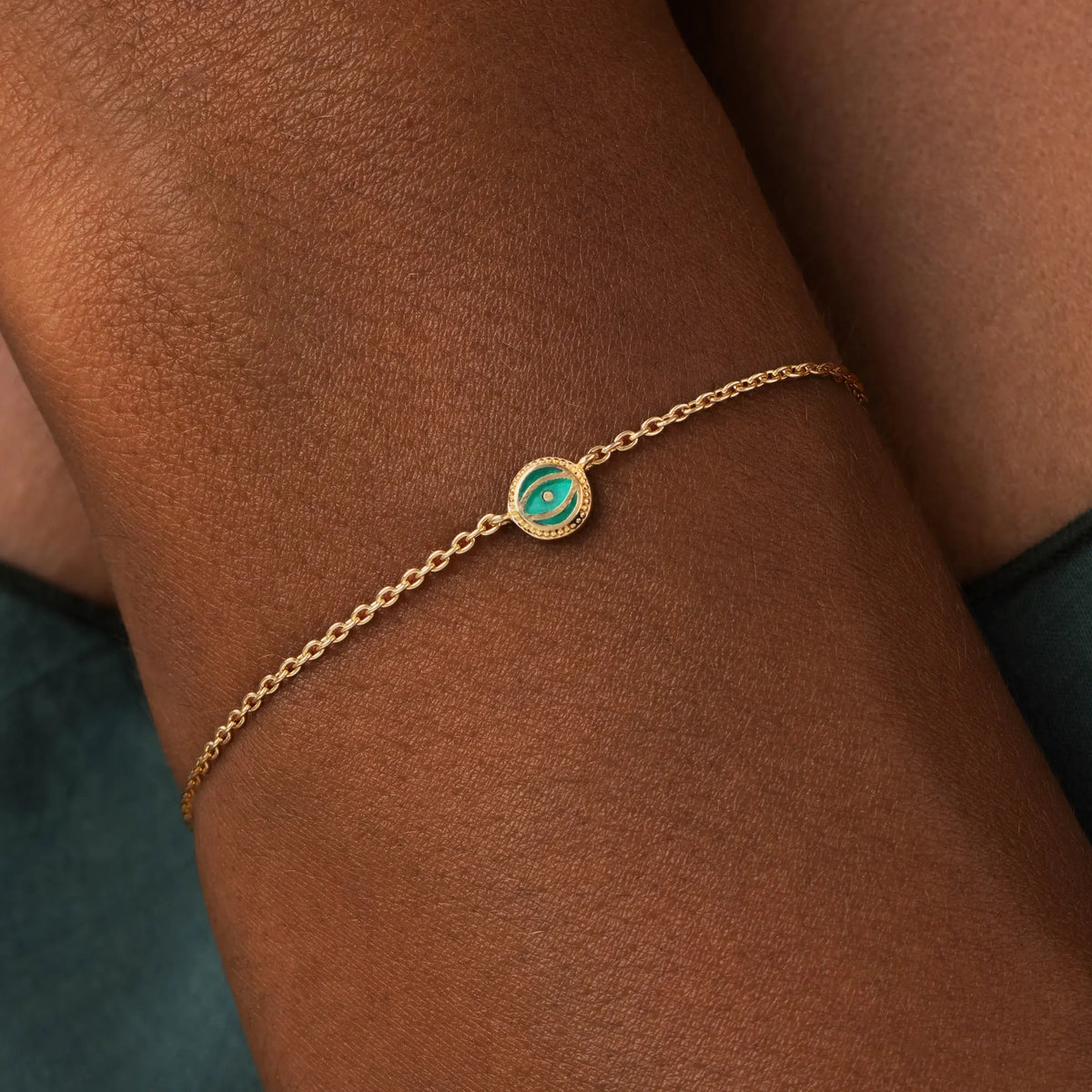 Verdant Guardian Emerald Agate May Birthstone Evil Eye Gold Bracelet