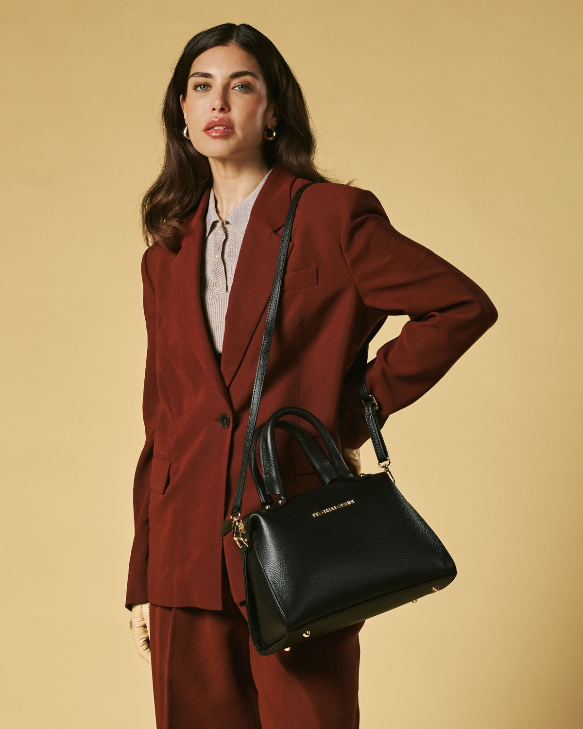 Zita (black) - Italian calf leather women's handbag (with shoulder strap)
