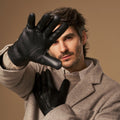 Benjamin (black) – Thick goatskin leather gloves with warm lambswool lining & touchscreen feature 8
