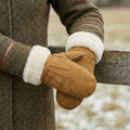 Brooke (camel) – Suede mittens with luxurious sheep fur lining 2