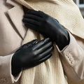 Daisy (black) – Vegan leather gloves with fleece lining & touchscreen feature 7