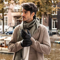 Elijah (black) – Timeless sheepskin leather gloves with luxurious cashmere lining & touchscreen capability 7