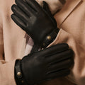 Emilio (black) – Luxurious deerskin gloves with cashmere lining and adjustable snap button 4