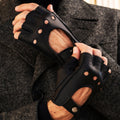 Vincenzo (black) - Fingerless Italian driving gloves made of American deerskin leather 6