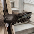 Giovanni (brown) - Classic Italian lambskin leather gloves with cashmere lining & touchscreen feature 6