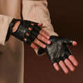 Giuseppe (black) - Italian lambskin fingerless leather driving gloves 5