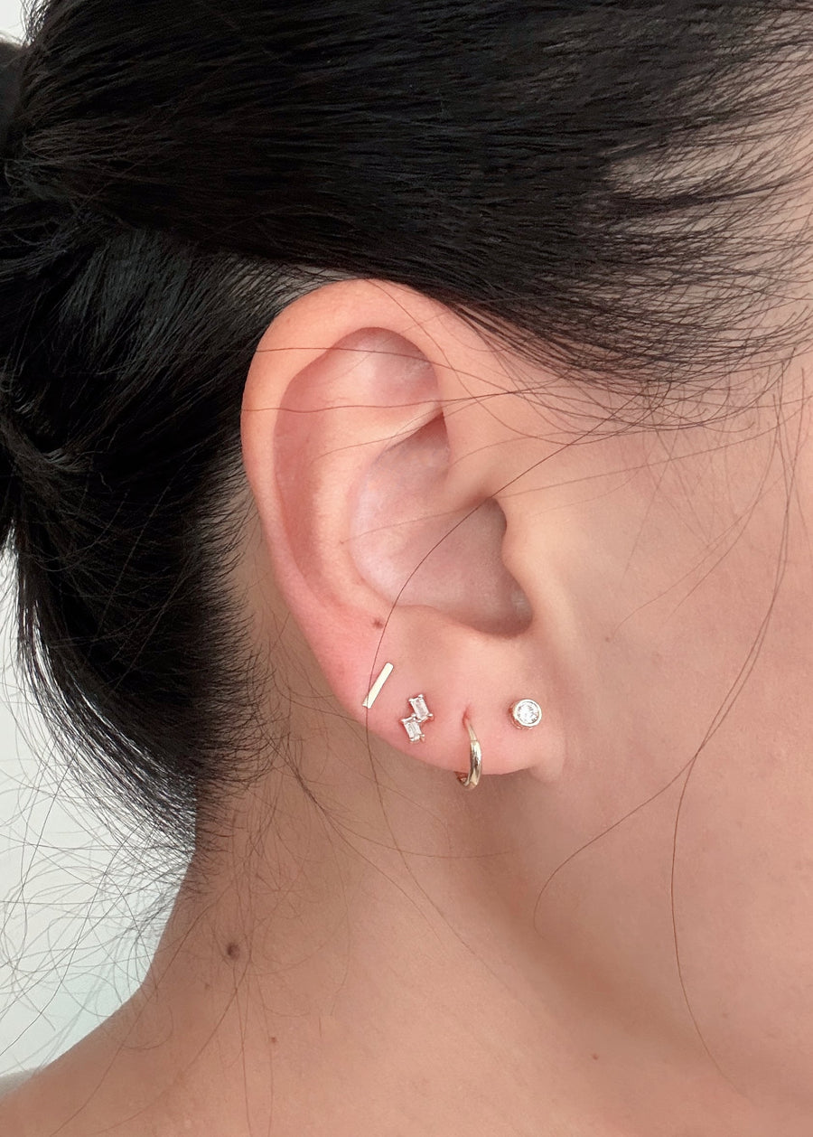 AURORA BAR EARRINGS 14KT YELLOW GOLD